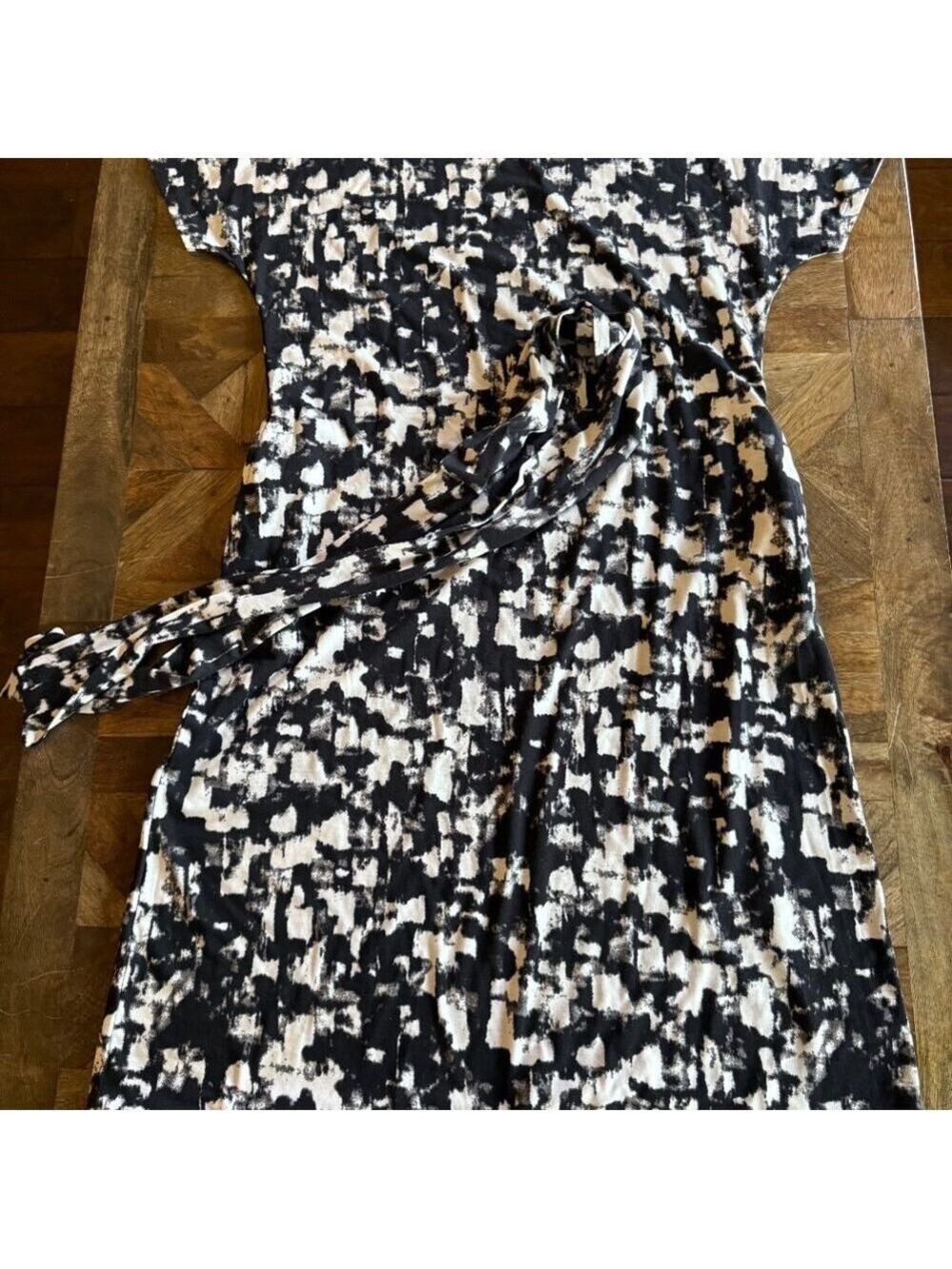 LLR Marly Dress - NWOT - Picture 5 of 6